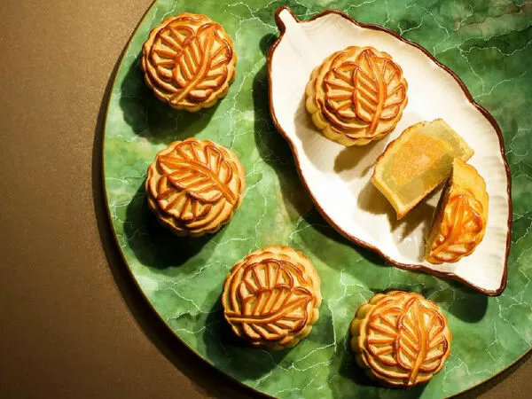 Bánh Trung Thu Handmade - Cổ Truyền Phố Cổ