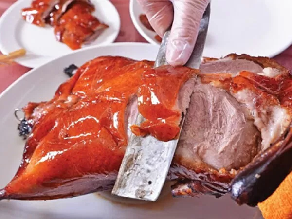 Vịt quay Bắc Kinh Roasty