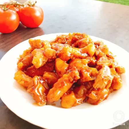 Món thịt heo Trung Quốc xào chua ngọt nổi tiếng