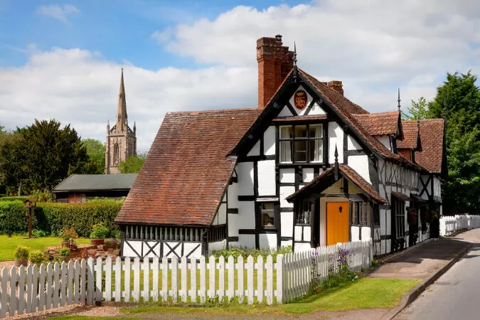 Làng Ombersley, thuộc hạt Worcestershire