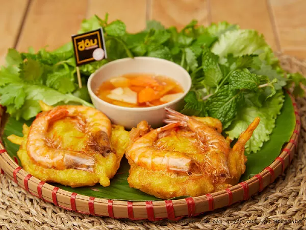 Bánh Tôm Hồ Tây