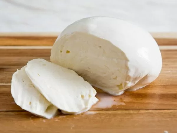 Pho mát Mozzarella