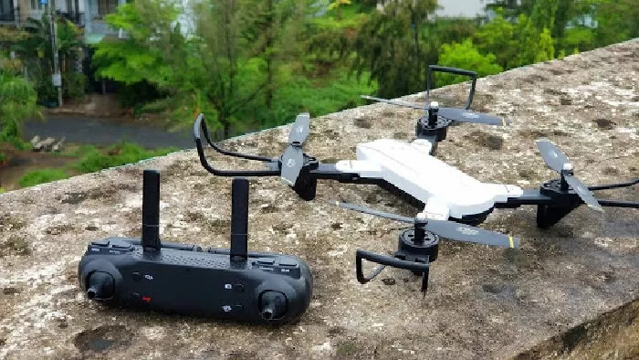Cho thuê Flycam tại Tp HCM uy tín nhất - Bút Vàng Studio