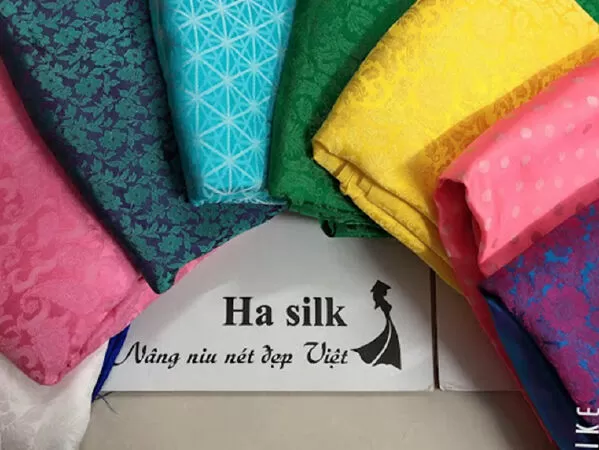 Lụa Hà Silk