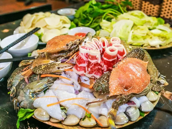 Nhà Hàng Lai Nụ