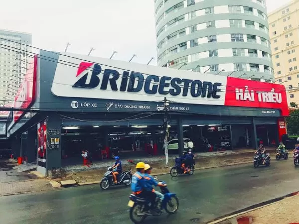 Top 10 địa chỉ thay lốp xe ô tô uy tín nhất TP HCM