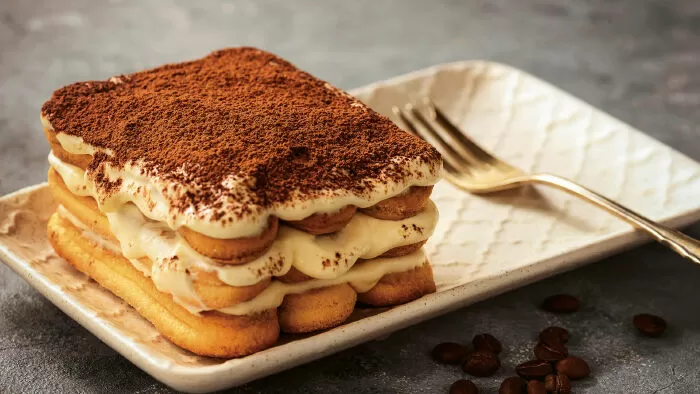 Bánh Tiramisu
