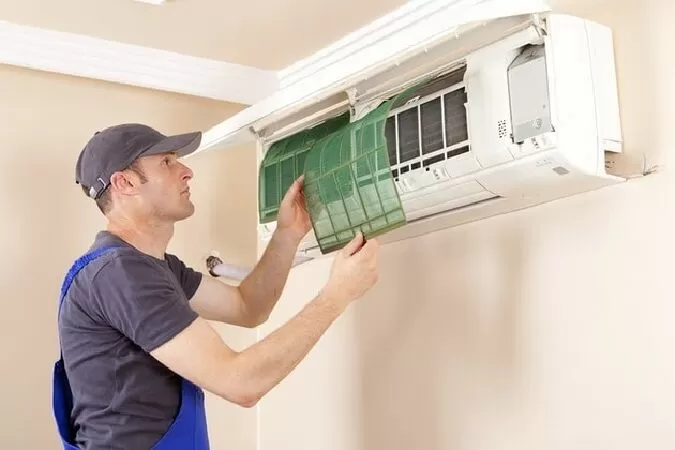 Dịch vụ vệ sinh máy lạnh tại nhà Điện lạnh Ánh Dương