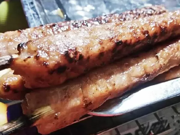 Nem Nướng 93