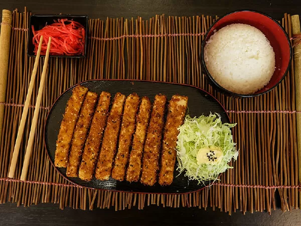 Nhà hàng Katsu House