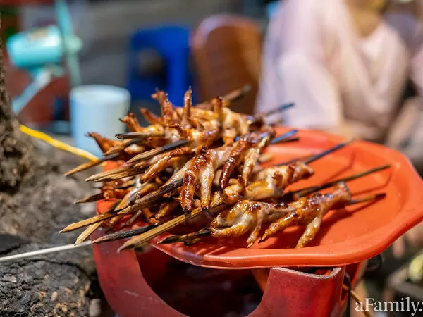 Chân gà Ngõ Gạch