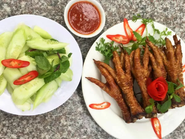 Chân gà nướng Mỹ Miều - Kim Liên