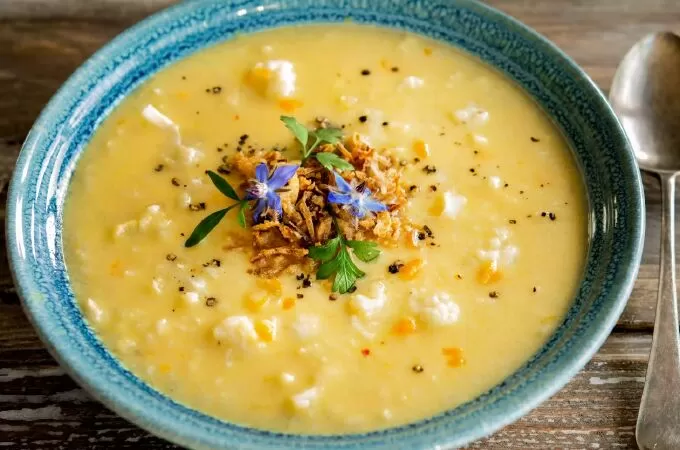 Súp chowder bông cải