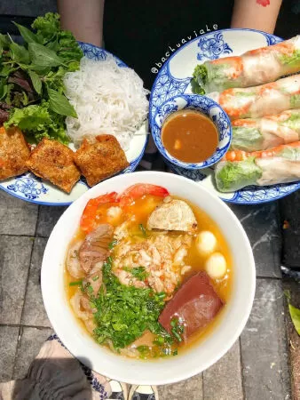 Bánh Canh Chợ Cồn