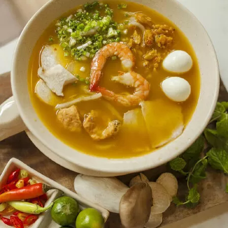 Bánh canh ghẹ 18+