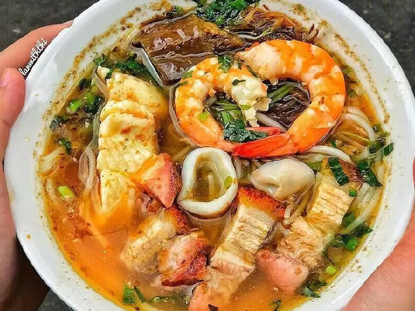 Bún thái O Thắm