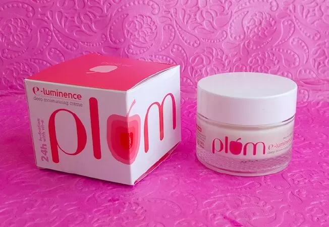 Kem, serum, gel làm sáng da tốt nhất: Kem dưỡng ẩm sâu Plum E-luminence