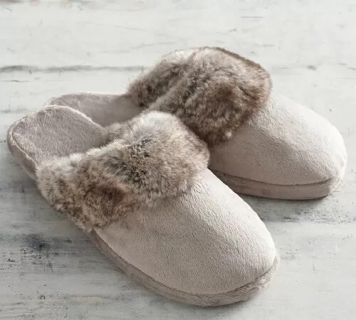 Dép đi trong nhà Pottery Barn Faux Fur Slippers