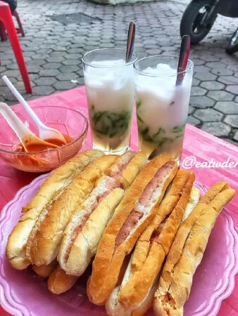 Bánh mì cay Ông già Khánh Lập