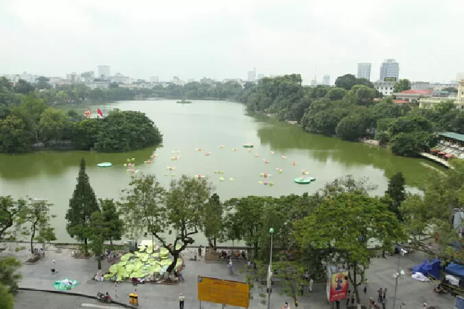 Hồ Bảy Mẫu