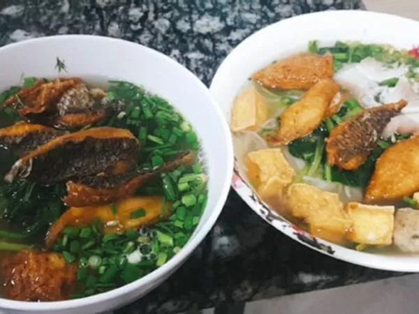 Bún cá cô Liên ở Tạ Quang Bửu
