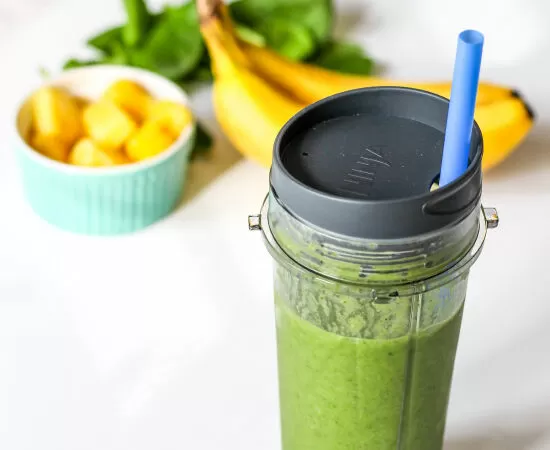 Sinh tố ngon nhất cho bữa sáng: Sinh tố detox trà xanh và hạt chia