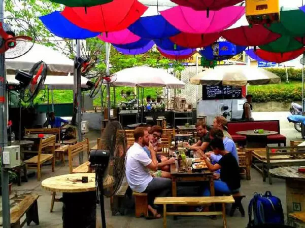SidewalkBeer & Grill