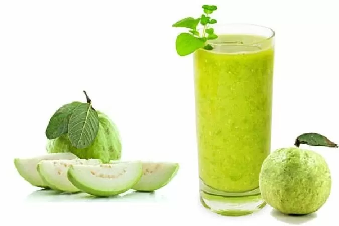 Nước ép ổi giúp điều trị, ngăn ngừa mụn