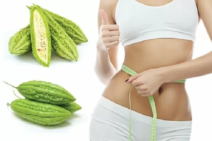 Uống nước ép mướp đắng giảm cân