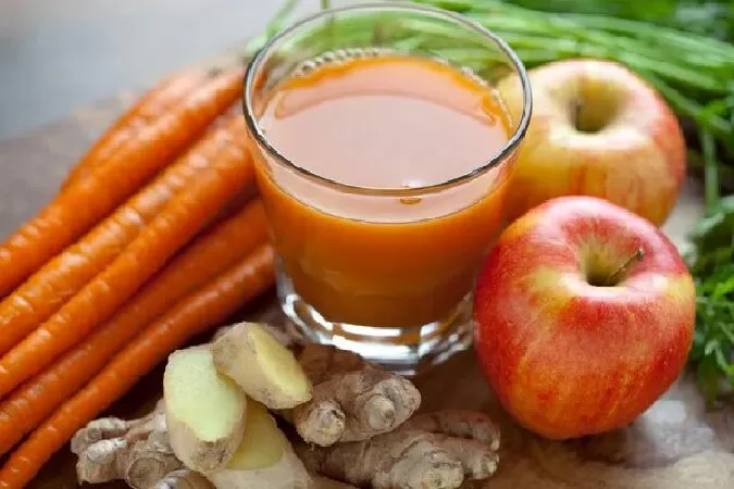 Cách làm nước ép cần tây cà rốt và táo