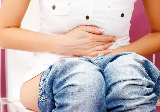Nước rau diếp cá chữa táo bón