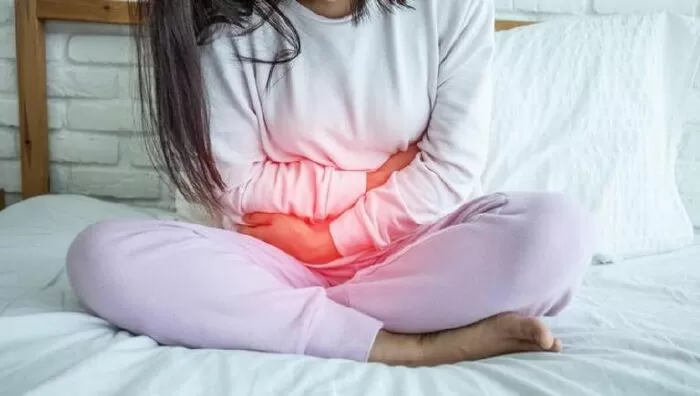 Nước rau diếp cá điều hòa kinh nguyệt