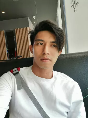 Fahoka Xê Dịch