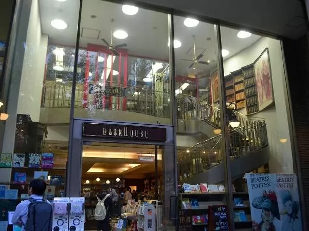 Hiệu sách đẹp ở Tokyo: Kitazawa Bookstore