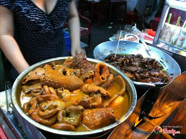 Phá Lấu Cô Oanh – Phá Lấu Bán Đêm