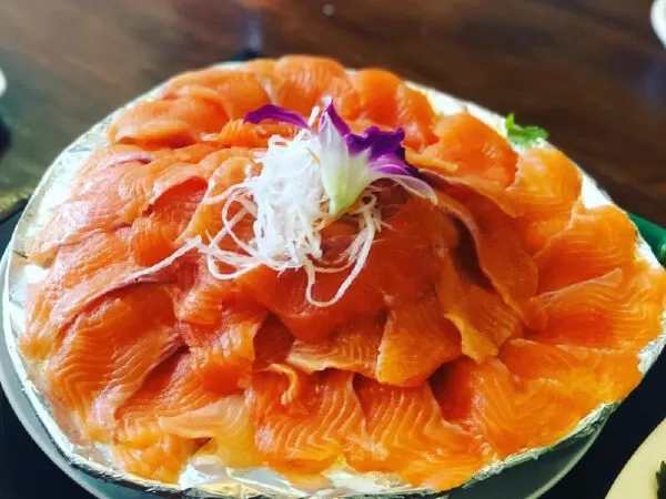Quán Cồ Luận