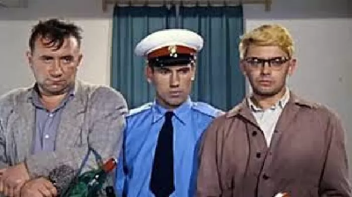 Kế hoạch «Y» và những cuộc phiêu lưu khác của Shurik (1965)