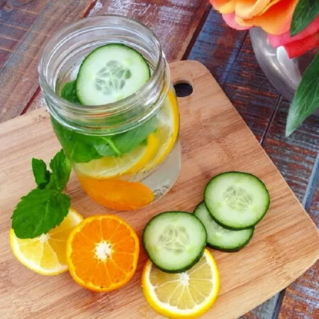 Detox chanh cam + dưa leo + bạc hà
