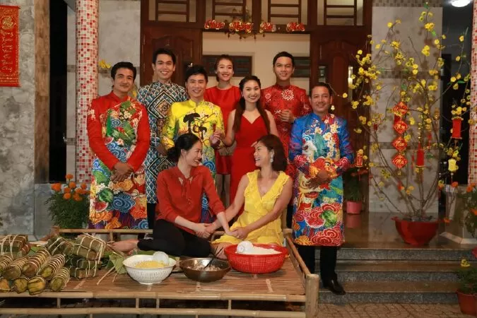 Về nhà ăn tết đi con