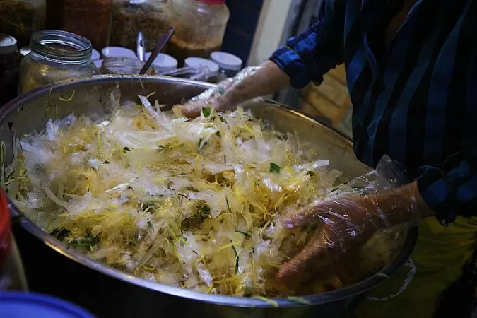 Bánh tráng trộn Gia Thịnh