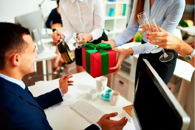 Chúc Tết đồng nghiệp