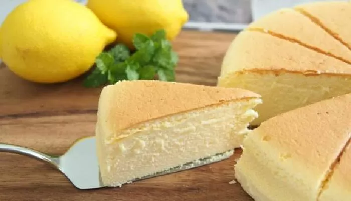 Cách làm bánh bông lan bằng nồi cơm điện
