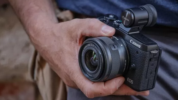 Máy ảnh vlog tốt nhất: Canon EOS M6 Mark II