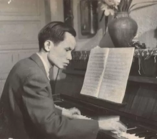 Văn Chung