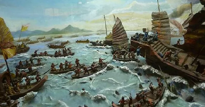 Bài văn phân tích Phú Sông Bạch Đằng - Bài số 1