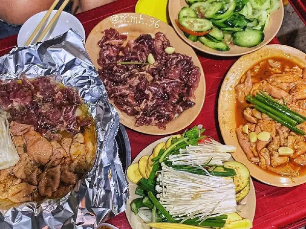 Bò nướng Tùng Quẩy