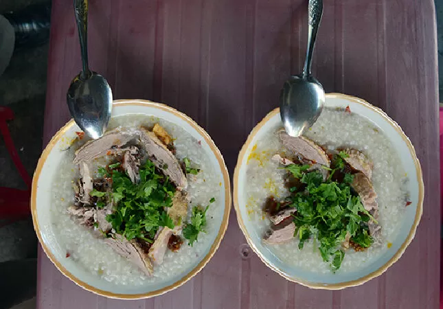 Quán cháo vịt bà Mười