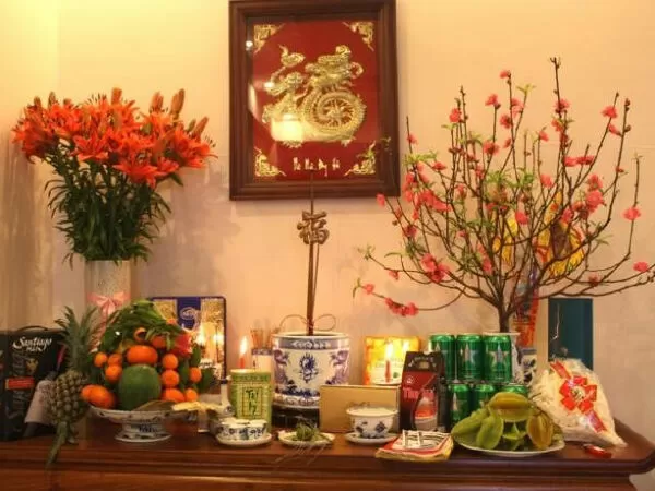 Văn khấn xin lau dọn, tỉa chân hương trước Tết