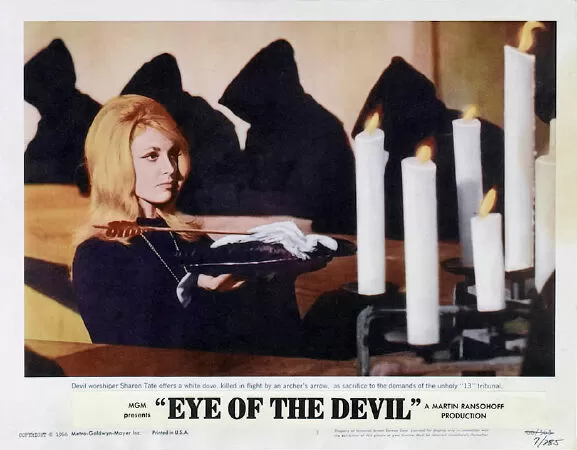 Phim điện ảnh kinh dị Eye of the Devil (1966)