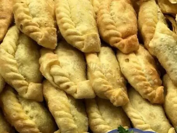 Bánh gối Quỳnh Mai